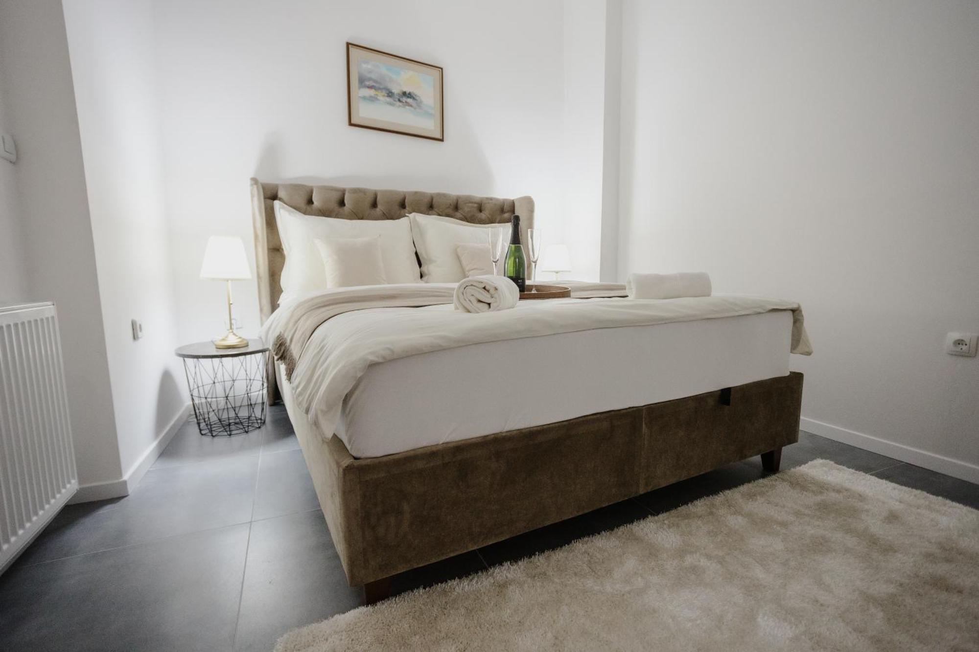 Amore Luxury Apartment ซาเกร็บ ภายนอก รูปภาพ
