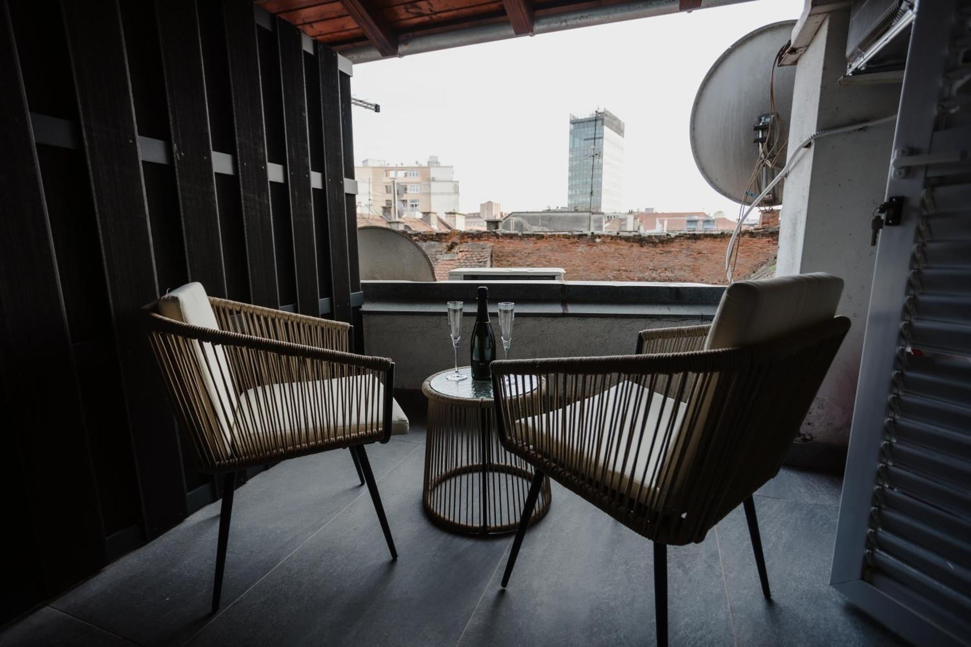 Amore Luxury Apartment ซาเกร็บ ภายนอก รูปภาพ