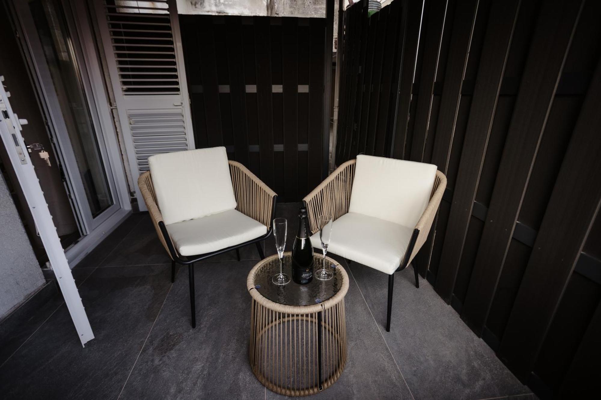 Amore Luxury Apartment ซาเกร็บ ภายนอก รูปภาพ
